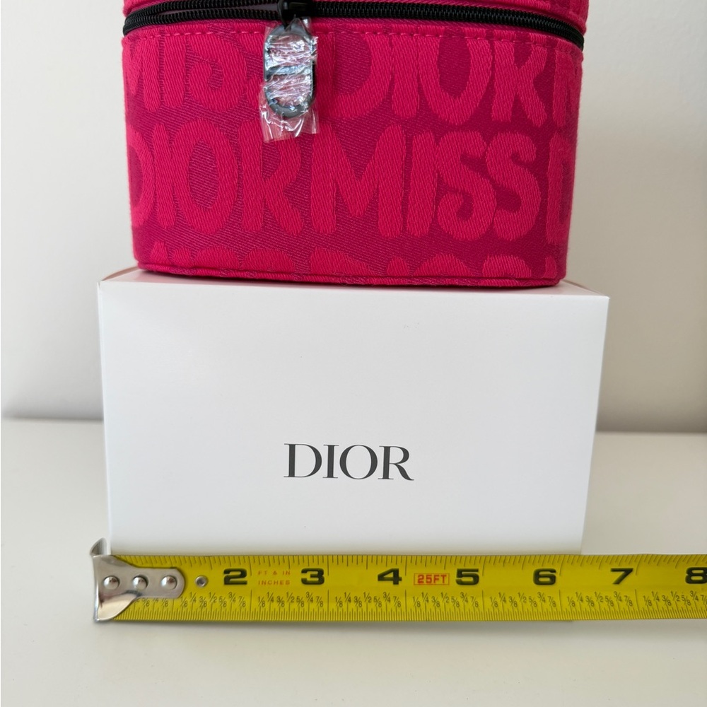 New Dior Fuchsia Travel Pouch New w Box - Picture 8 of 9